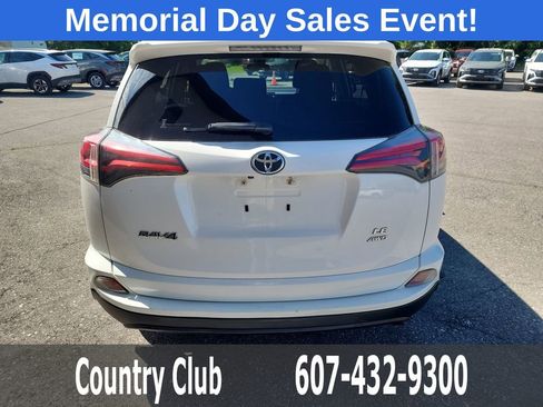Used 2018 Toyota RAV4 LE w/ All Weather Liner Package AWD/4WD image 7