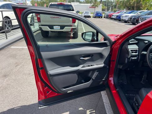 Used 2025 Lexus UX 300h FWD w/ Accessory Package (Z2) image 29