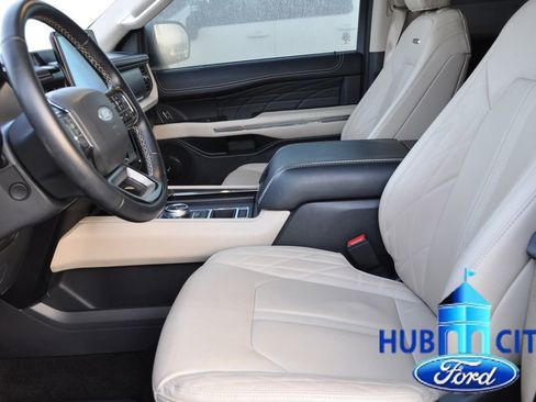 Used 2023 Ford Expedition Max Platinum image 10
