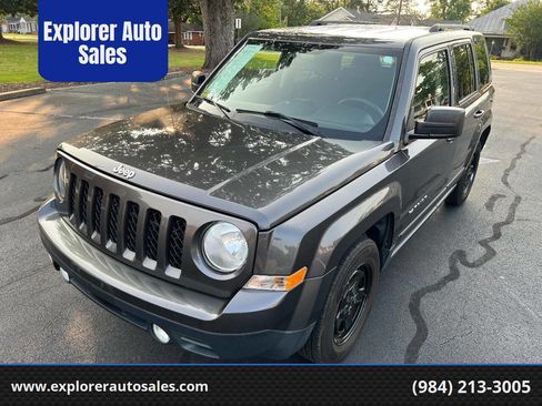 Used 2017 Jeep Patriot Sport w/ Power Value Group image 1