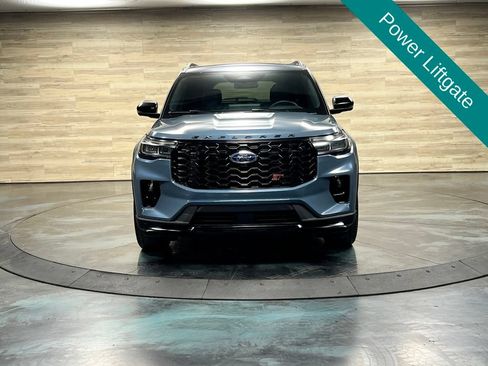 Used 2025 Ford Explorer ST w/ Sun And Sound Package AWD/4WD image 9