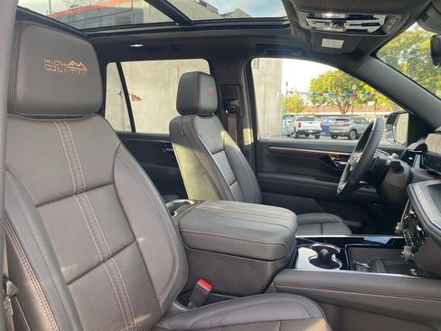 New 2026 Chevrolet Tahoe High Country w/ Sun And Tow Package image 17