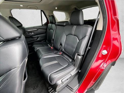Used 2023 Honda Pilot Touring image 28