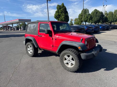 Used 2014 Jeep Wrangler Sport AWD/4WD image 7