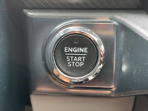 Used 2021 Ford F150 Limited AWD/4WD image 46