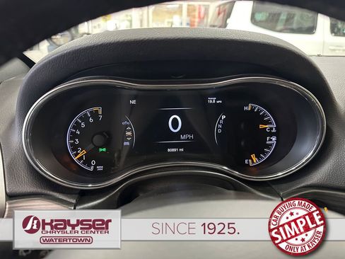 Certified 2022 Jeep Grand Cherokee Limited AWD/4WD image 16