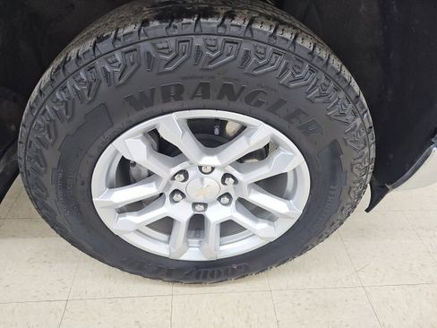 Used 2023 Chevrolet Silverado 1500 LT image 22