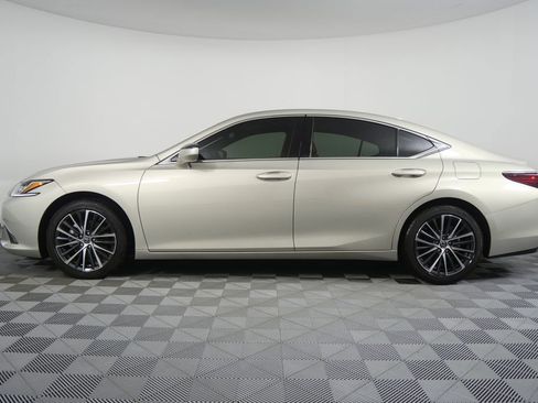 Used 2024 Lexus ES 350 w/ Premium Package image 6