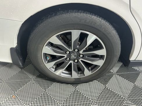 Certified 2023 Honda Odyssey EX-L image 40