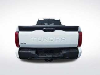Used 2022 Toyota Tundra SR5 AWD/4WD video 4
