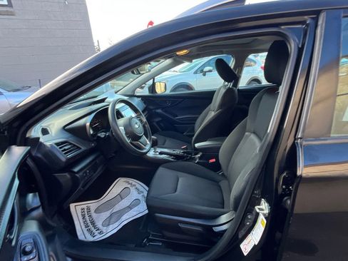 Used 2017 Subaru Impreza 2.0i Premium image 19