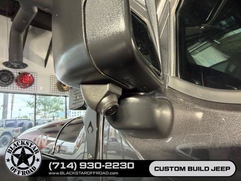 Used 2023 Jeep Gladiator Rubicon w/ Trailer Tow Package AWD/4WD image 26