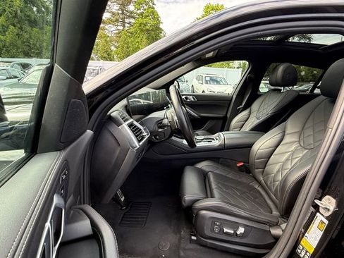 Used 2024 BMW X6 xDrive40i w/ Parking Assistance Package AWD/4WD image 20