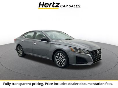 Used 2025 Nissan Altima 2.5 SV