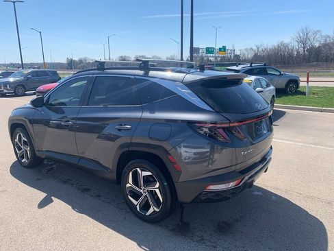 Used 2022 Hyundai Tucson SEL w/ Convenience Package image 3