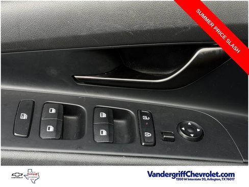 Used 2025 Hyundai Elantra Sport FWD image 20