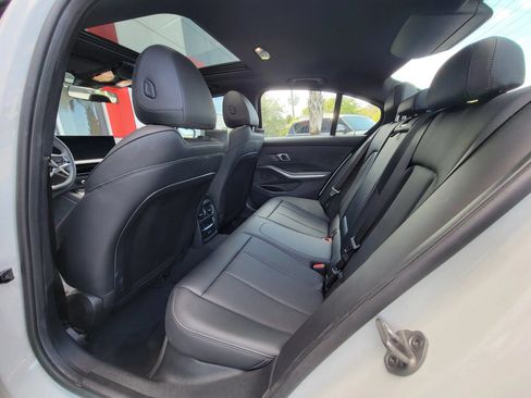 Used 2025 BMW 330i Sedan RWD image 15