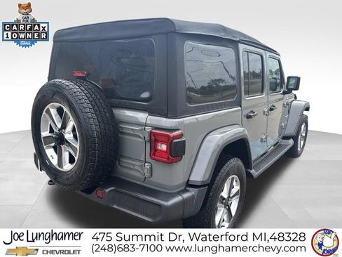 Used 2022 Jeep Wrangler Unlimited Sahara w/ LED Lighting Group AWD/4WD image 3