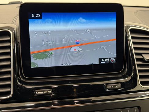 Used 2019 Mercedes-Benz GLS 450 4MATIC image 24