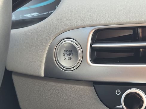 Used 2024 Hyundai Palisade SEL FWD image 19