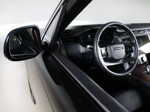Used 2023 Land Rover Range Rover SE AWD/4WD image 23