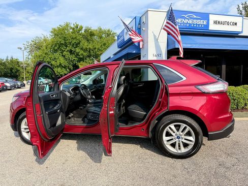 Used 2017 Ford Edge SEL w/ Equipment Group 201A AWD/4WD image 11