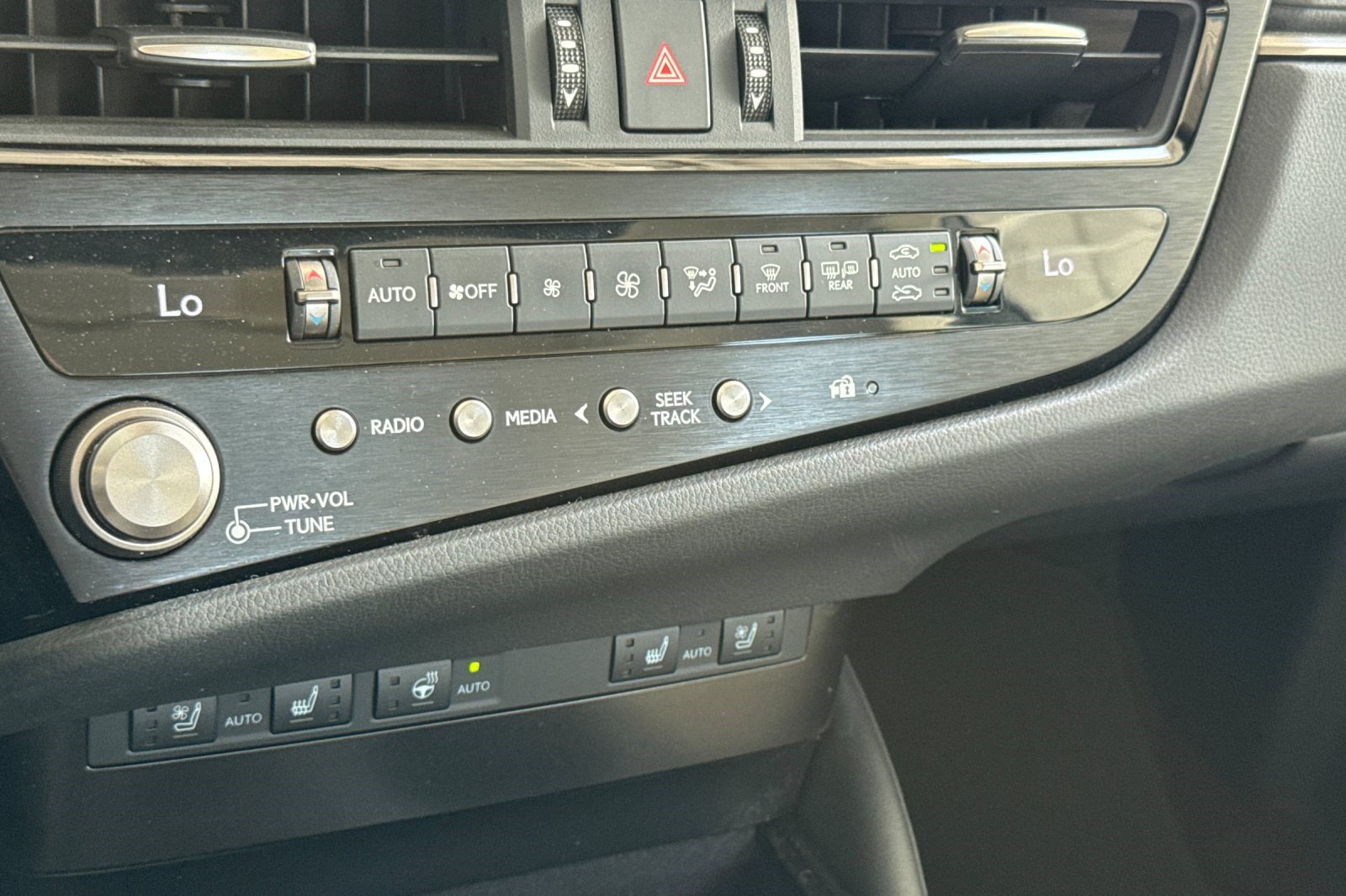 Certified 2023 Lexus ES 350 w/ Premium Package FWD image 25