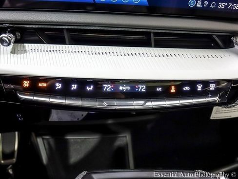 New 2026 Cadillac Optiq Sport 1 image 18