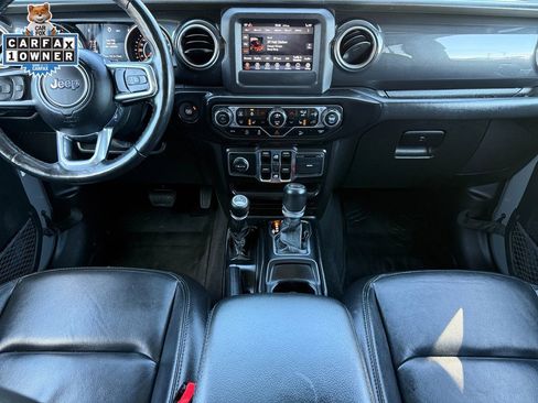 Certified 2021 Jeep Wrangler Unlimited Sahara AWD/4WD image 10