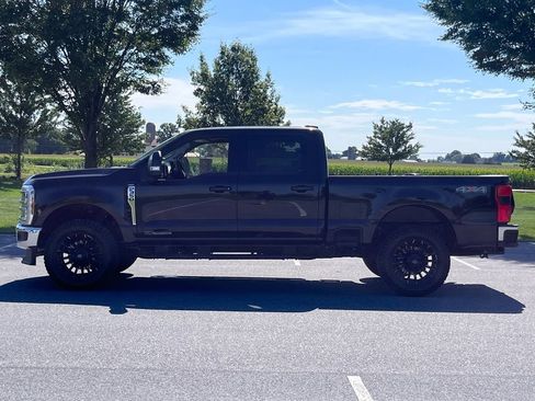 Used 2025 Ford F350 Lariat w/ Camper Package AWD/4WD image 4
