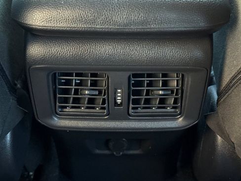 Used 2025 Toyota RAV4 LE image 20