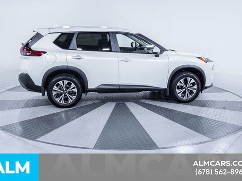 Used 2023 Nissan Rogue SV AWD/4WD image 11