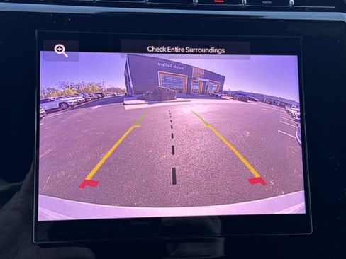 New 2025 Jeep Grand Cherokee Laredo image 17