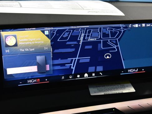 New 2026 BMW X3 xDrive30 w/ Premium Package image 9