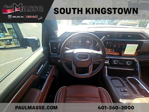 Used 2025 GMC Sierra 2500 Denali Ultimate AWD/4WD image 15