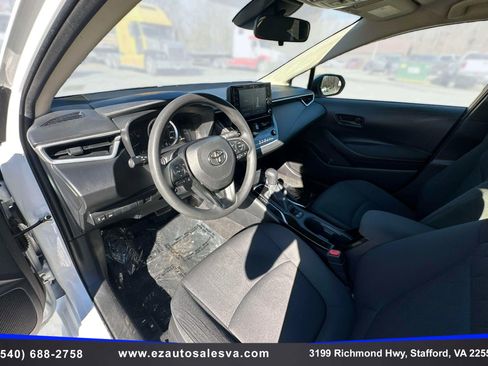 Used 2022 Toyota Corolla LE image 13