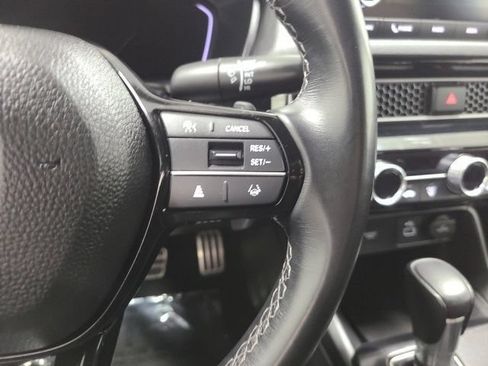 Used 2023 Honda Civic Sport image 25