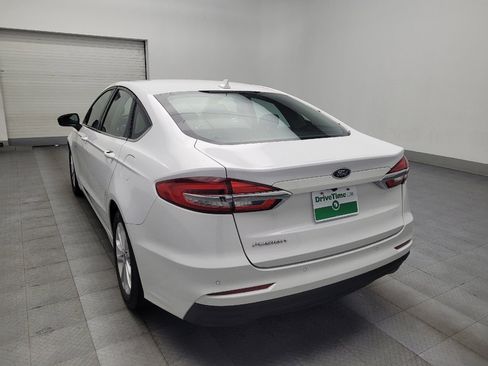 Used 2020 Ford Fusion SE image 5