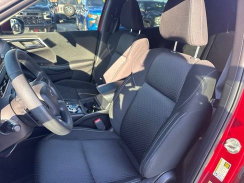 Used 2022 Mitsubishi Outlander ES FWD image 12