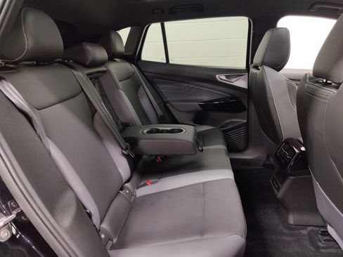 Used 2023 Volkswagen ID.4 Pro S image 13
