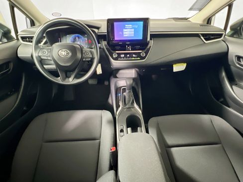 Used 2026 Toyota Corolla LE FWD image 27