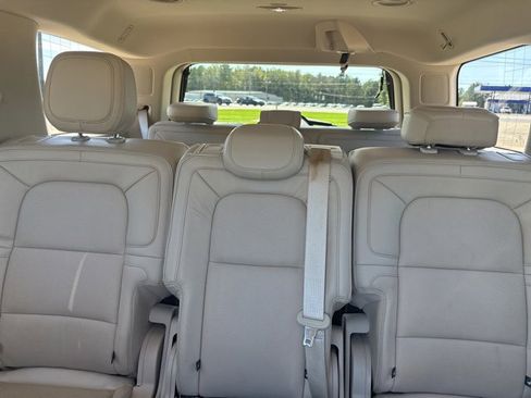Used 2019 Lincoln Navigator Reserve w/ Cargo Package image 25