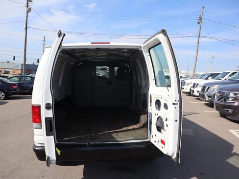 Used 2011 Ford E-250 and Econoline 250 w/ PWR Group image 32