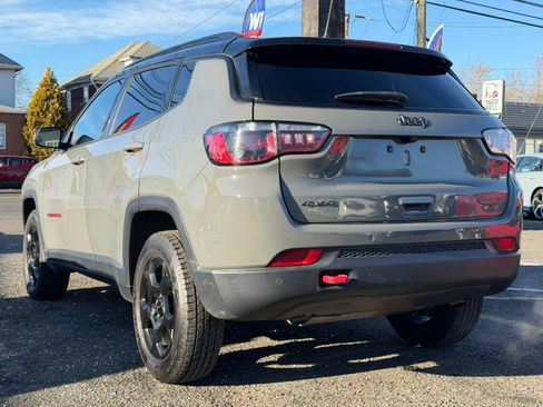 Used 2023 Jeep Compass Trailhawk image 14