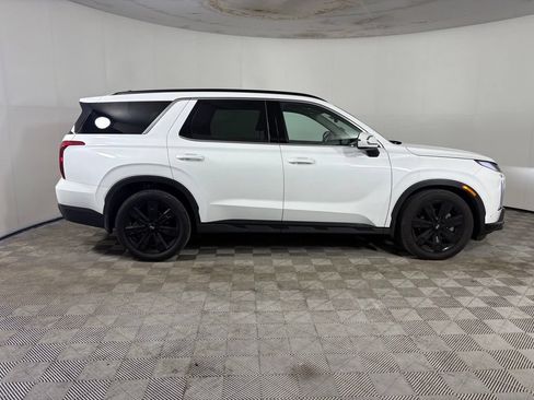 Used 2023 Hyundai Palisade XRT w/ Cargo Package FWD image 2