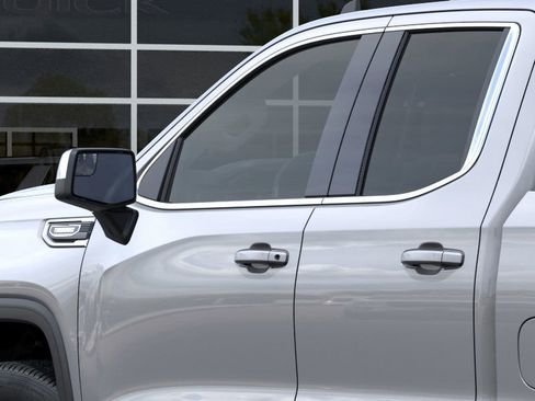 New 2026 GMC Sierra 1500 SLE image 12