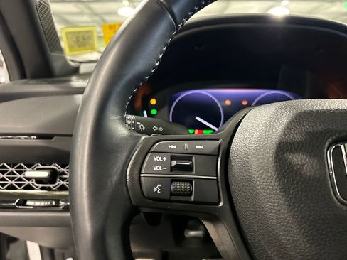 Used 2023 Honda Accord Sport image 13