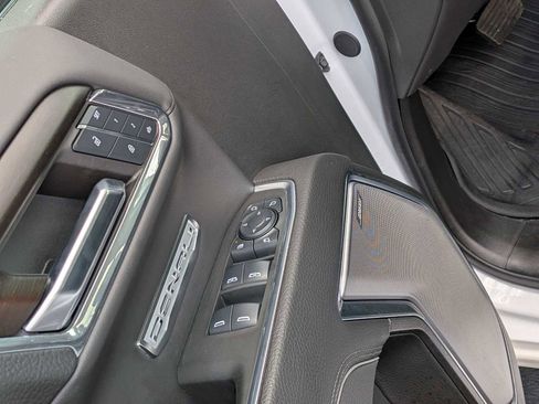 Used 2024 GMC Sierra 1500 Denali w/ Denali Reserve Package AWD/4WD image 8