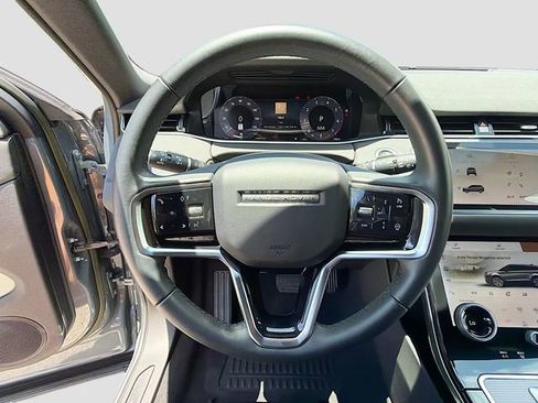 Used 2023 Land Rover Range Rover Evoque SE AWD/4WD image 39