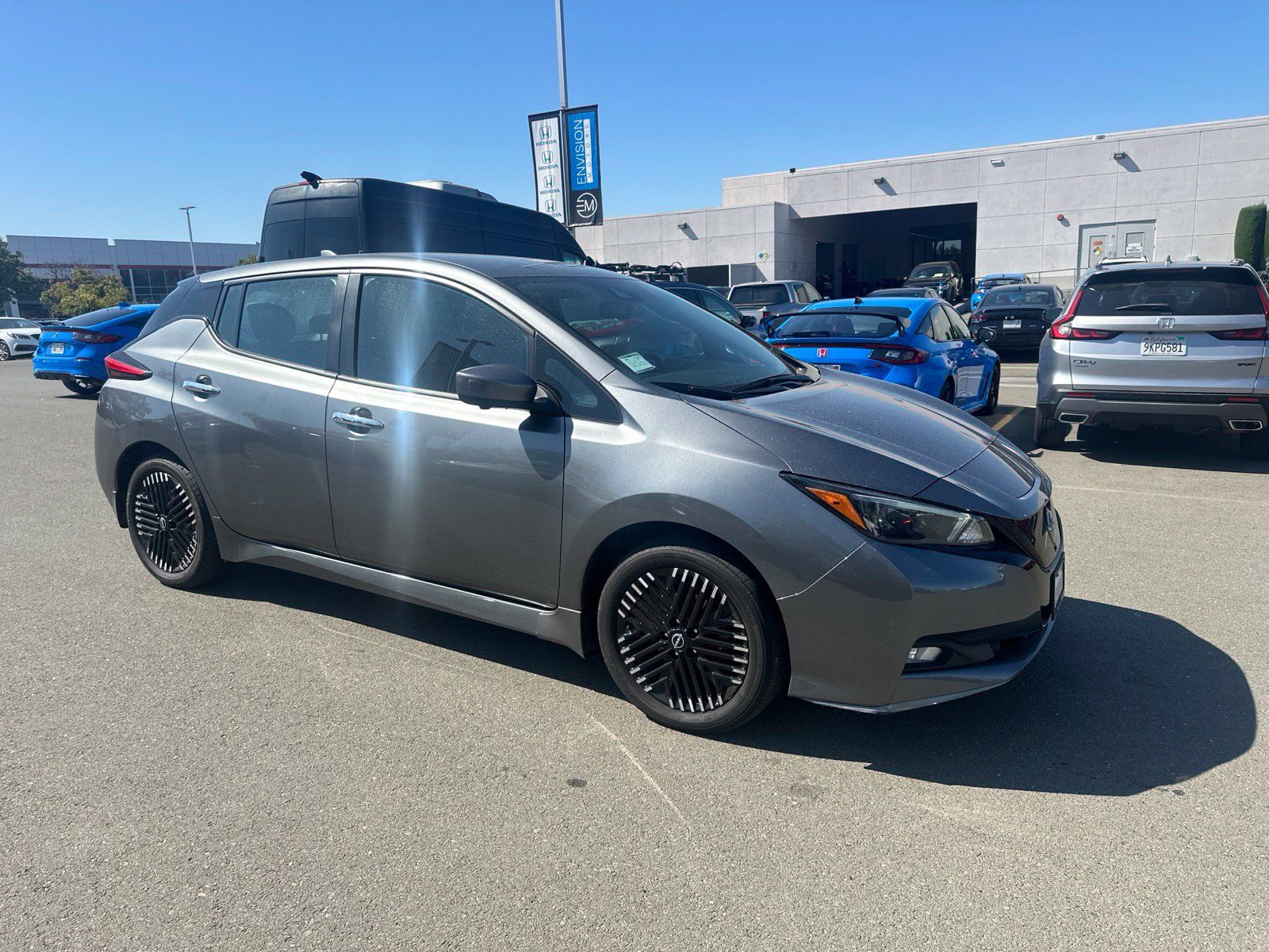 Used 2024 Nissan Leaf SV Plus FWD image 2